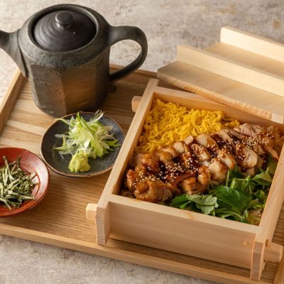 秋の気配、個室で叶える大人の宴会と最適解の空間選び