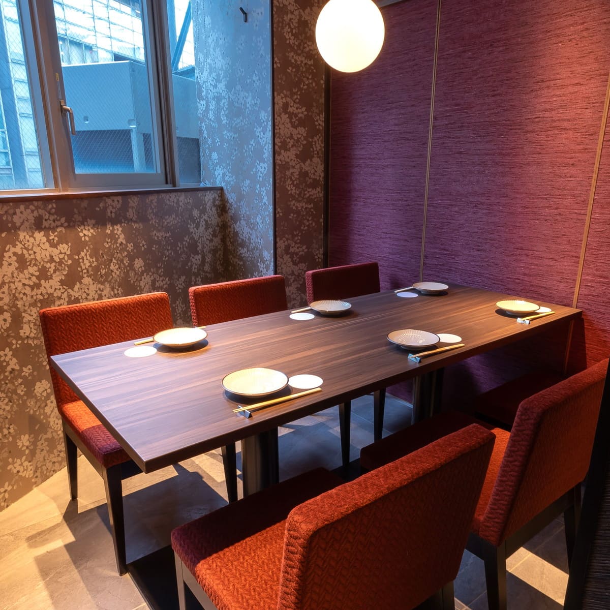 テーブル席個室6名様